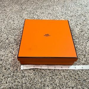 Hermes empty box